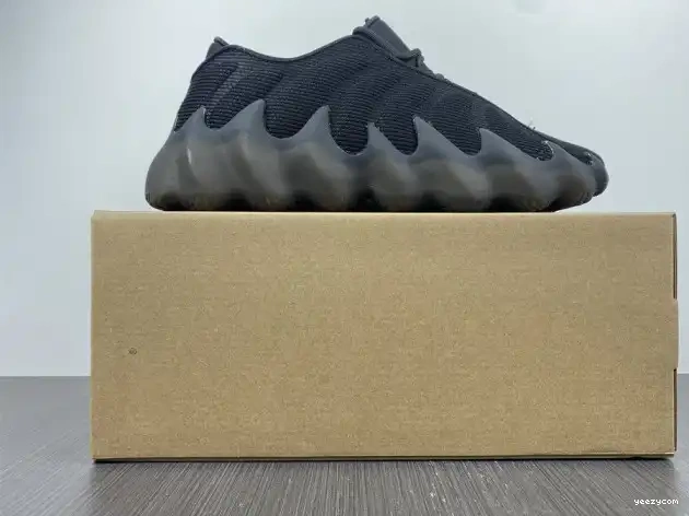 YEEZY 400 ADIDAS H68032 0515